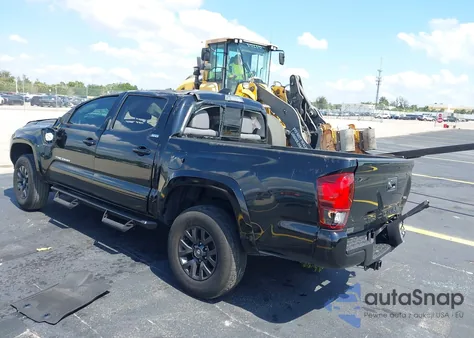 2022 Toyota Tacoma Sr5 V6 z USA, uszkodzony, nr VIN 3TMAZ5CN8NM163899